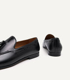 40 / Black