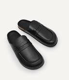 39 / Black