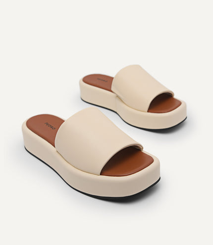 Slip-On Flatform Sandals