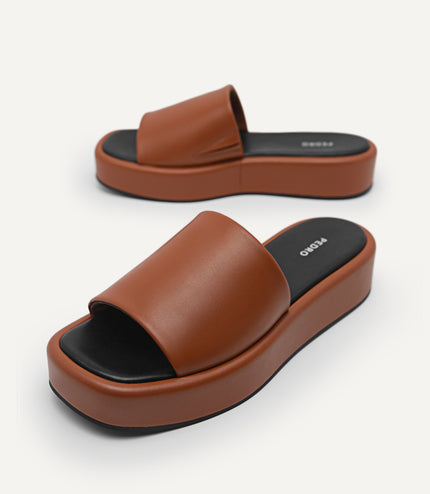 Slip-On Flatform Sandals