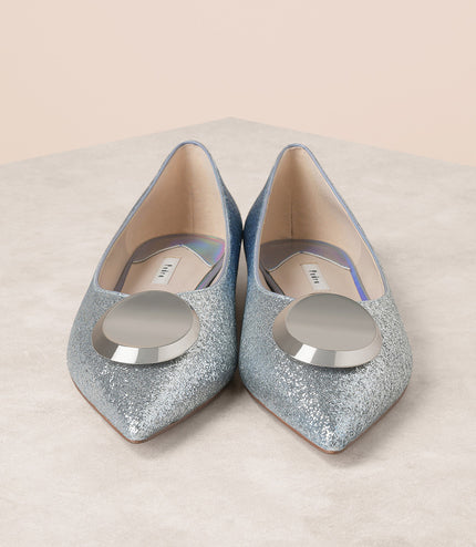 Pointed Toe