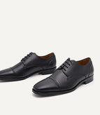 39 / Black