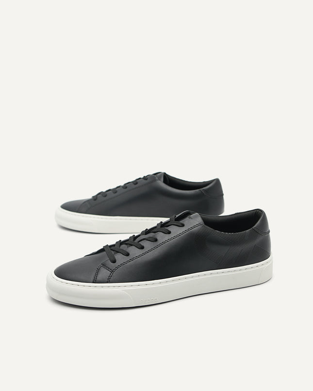 Ridge Court Sneakers