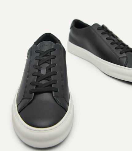 Ridge Court Sneakers