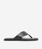 39 / Black