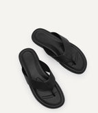 39 / Black