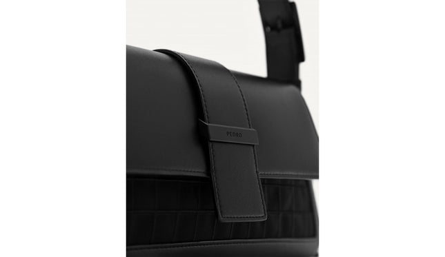 Capri Mesh Shoulder Bag