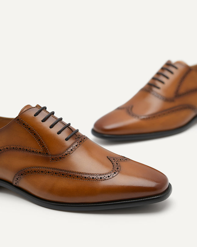 Baker Leather Oxford Shoes - Camel