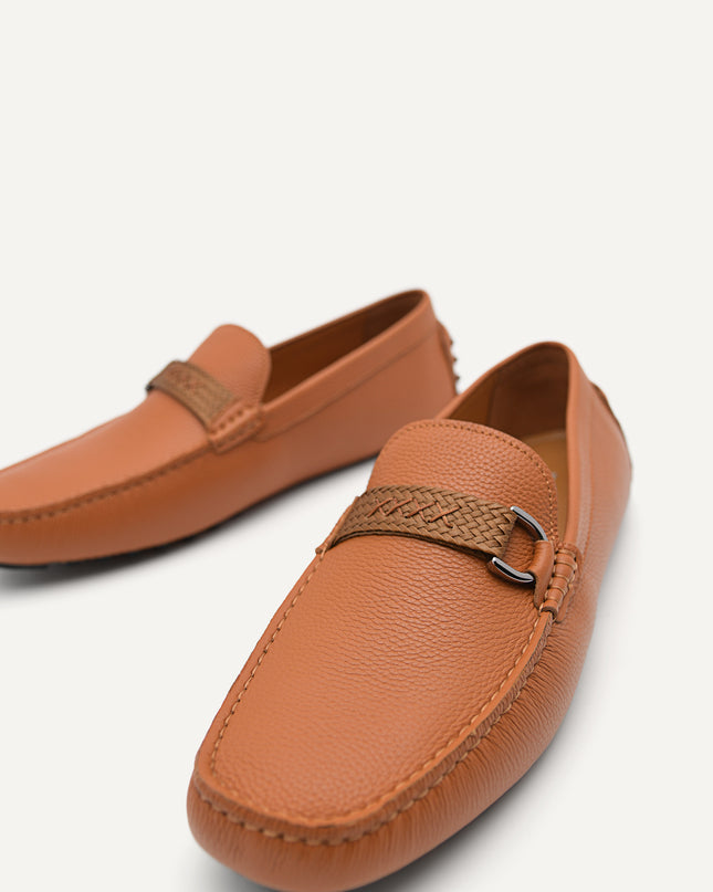 Leather Mocassins with Weave Saddle
