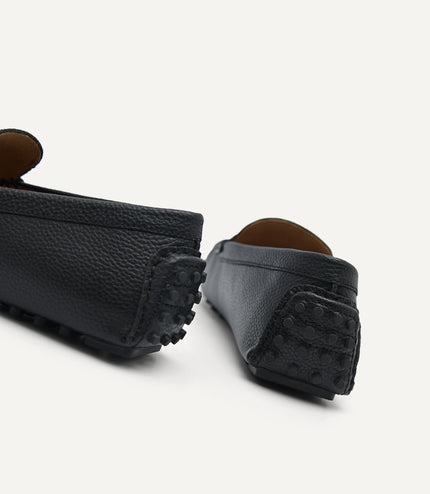 Leather Mocassins with Weave Saddle