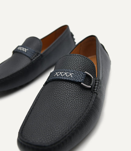 Leather Mocassins with Weave Saddle