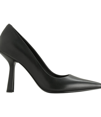 Leather Pointed Pumps