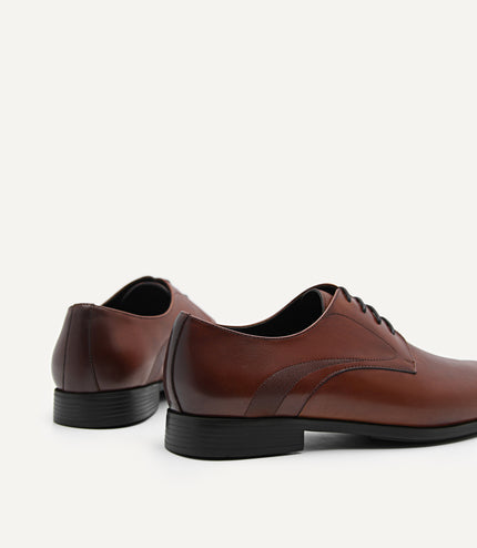 Altitude Lightweight Derby Shoes