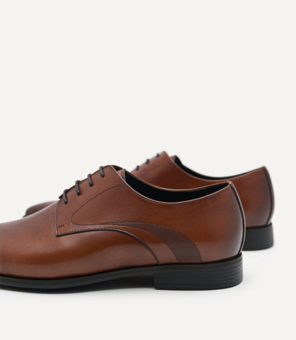 Altitude Lightweight Derby Shoes