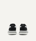 39 / Black