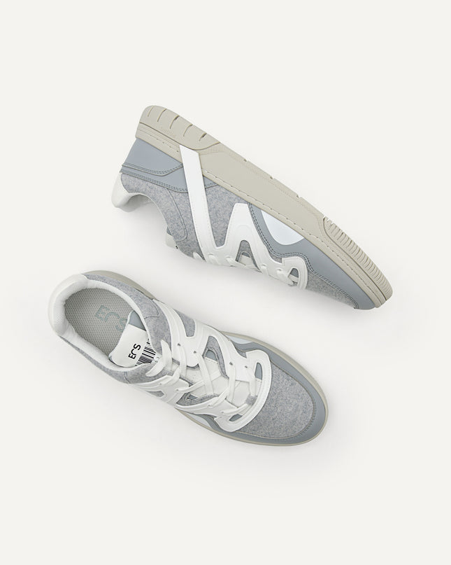 Signature EOS Sneakers