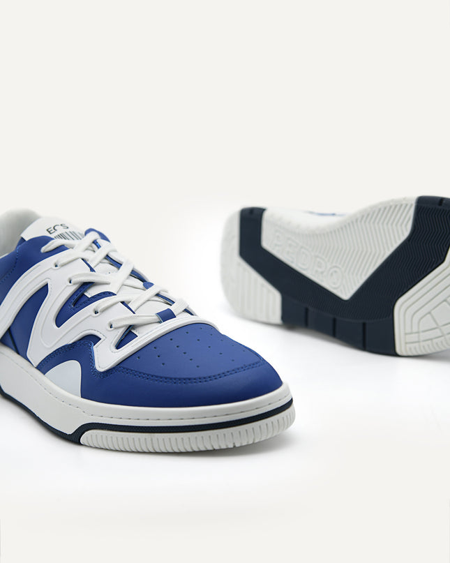 Signature EOS Sneakers