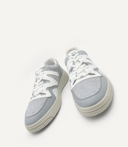 Signature EOS Sneakers