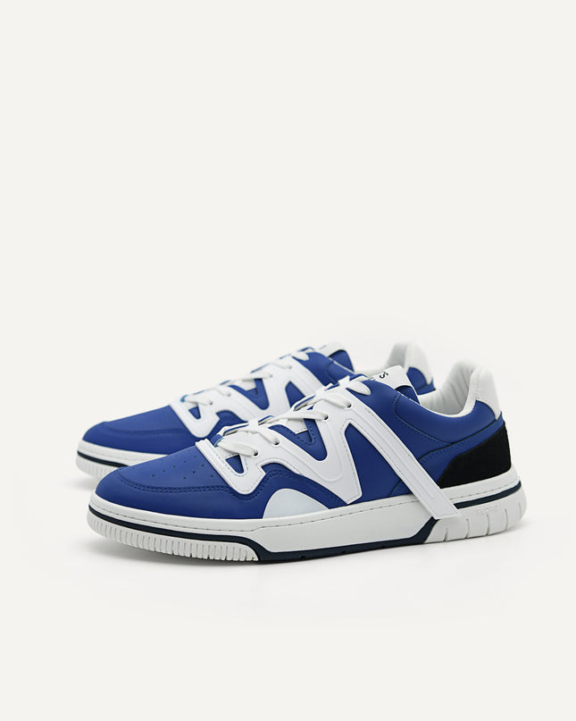 Signature EOS Sneakers