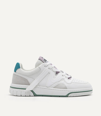 Signature EOS Sneakers