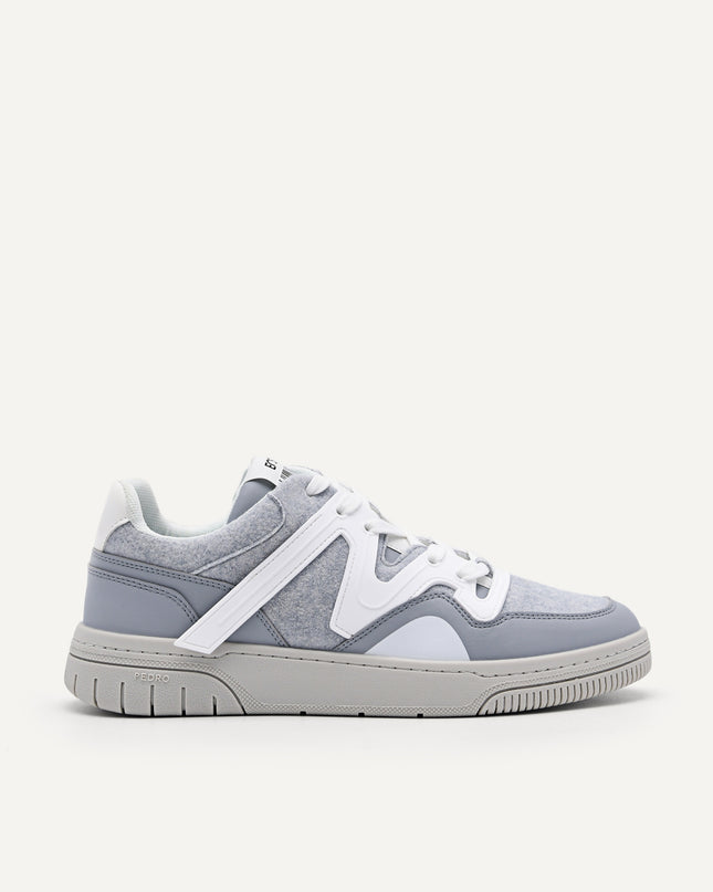 Signature EOS Sneakers