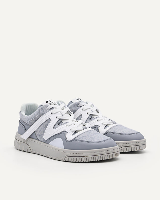 Signature EOS Sneakers