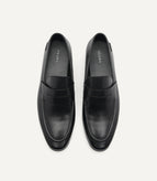 39 / Black