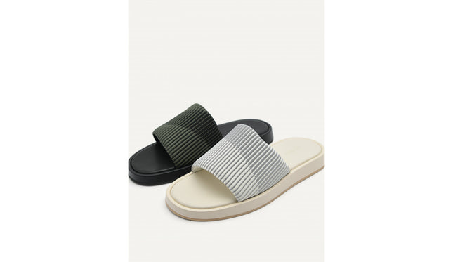 rePEDRO Pleated Slides