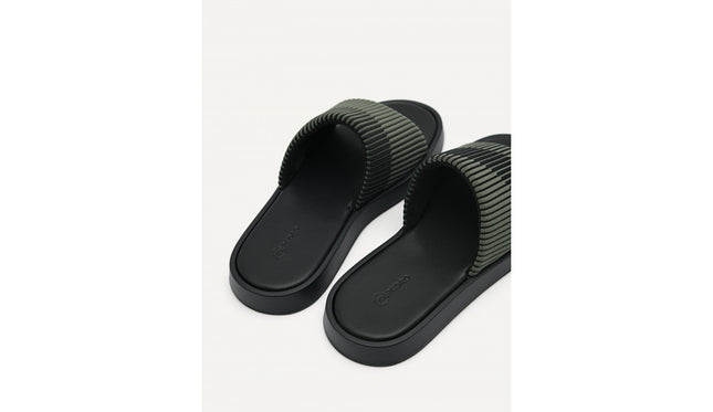 rePEDRO Pleated Slides