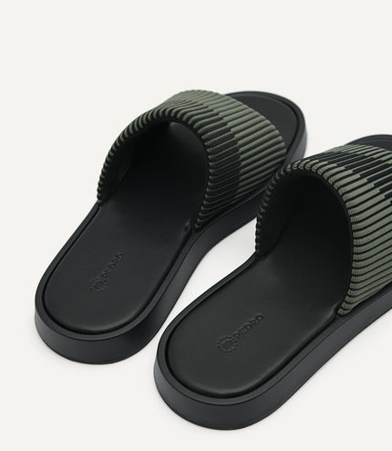 rePEDRO Pleated Slides