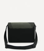 M / Black