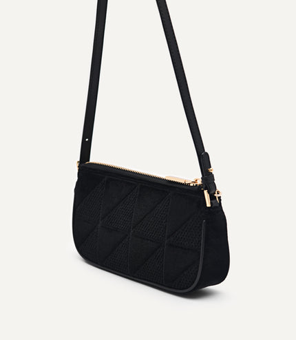 Maddy Velvet Chain Detailed Shoulder Bag - Fuchsia