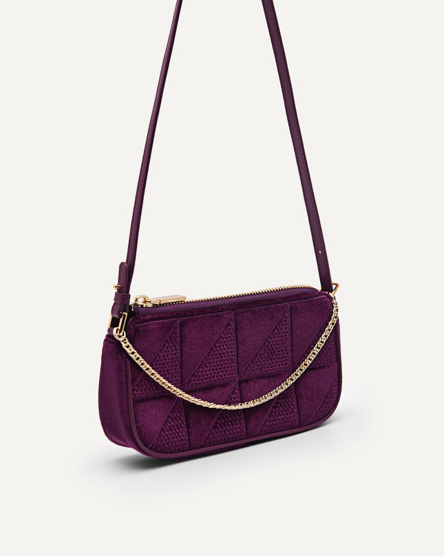 Maddy Velvet Chain Detailed Shoulder Bag - Fuchsia