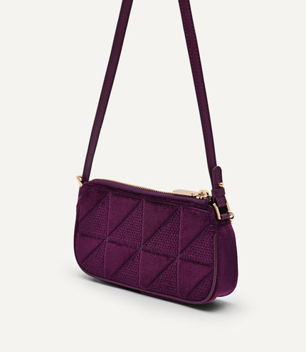 Maddy Velvet Chain Detailed Shoulder Bag - Fuchsia