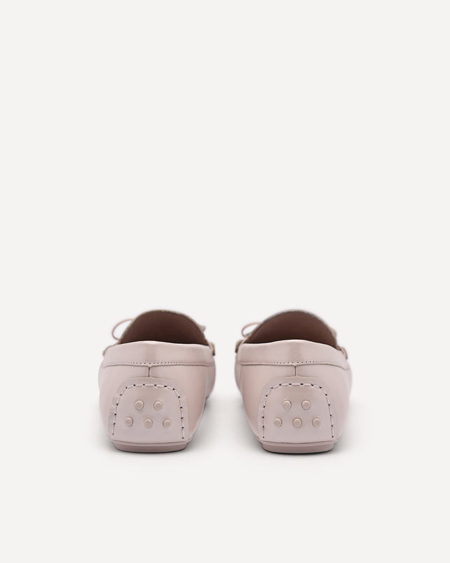 Pearlized Calf Leather Bow Moccasins - Nude