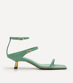34 / Green