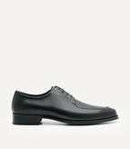 39 / Black