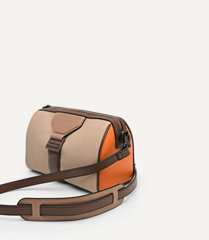 Jet Set Sling Bag