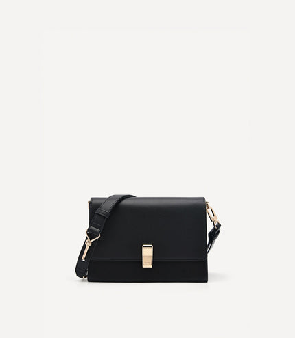 Carolyn Shoulder Bag