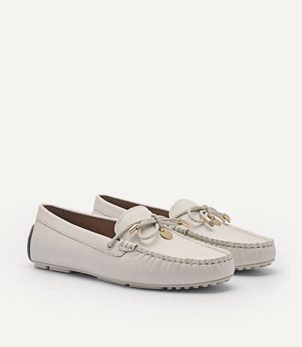 Yasmin Leather Bow Moccasins