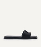 35 / Black