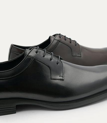 Altitude Lightweight Leather Derby Shoes