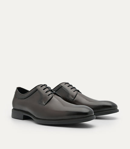 Altitude Lightweight Leather Derby Shoes