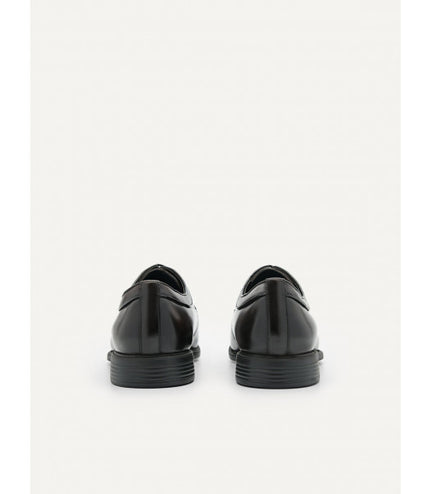 Altitude Lightweight Leather Derby Shoes