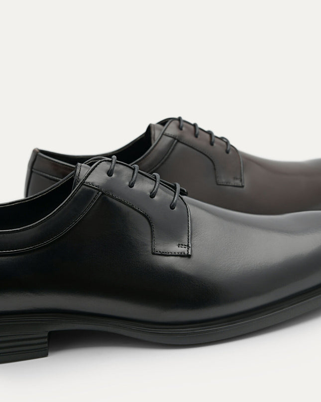 Altitude Lightweight Leather Derby Shoes