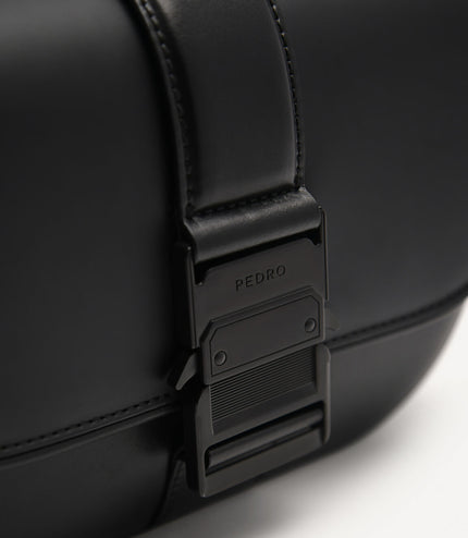 Kane Sling Bag