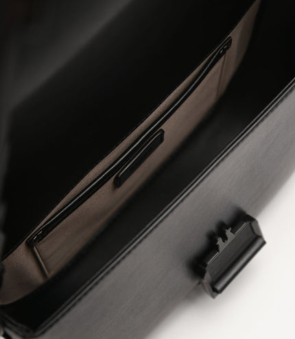 Kane Sling Bag