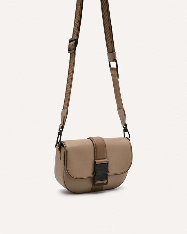 Kane Sling Bag