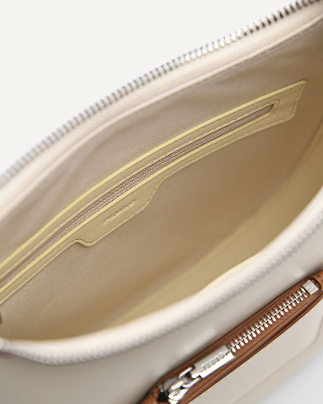 Carol Shoulder Bag