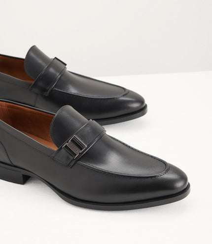 Side Buckled Loafers - Black